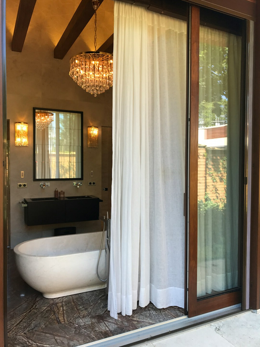 celebrity bathroom luxury